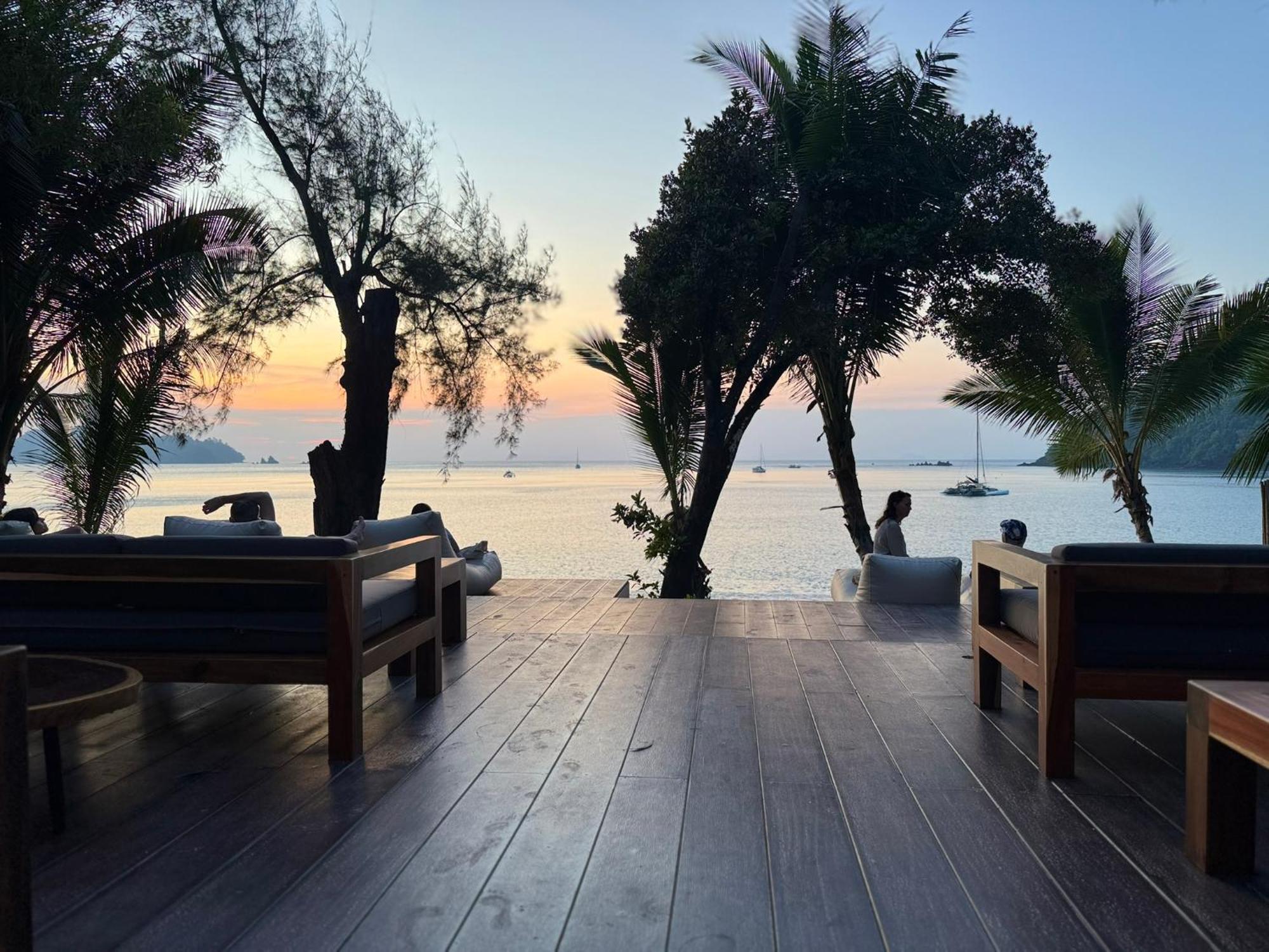 Sunny Cove Beach Resort Koh Phayam Ranong Exterior foto